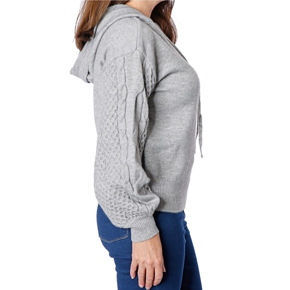 Nwt ONLY accessories knitted hooded sweater “one size” - Picture 2 of 6